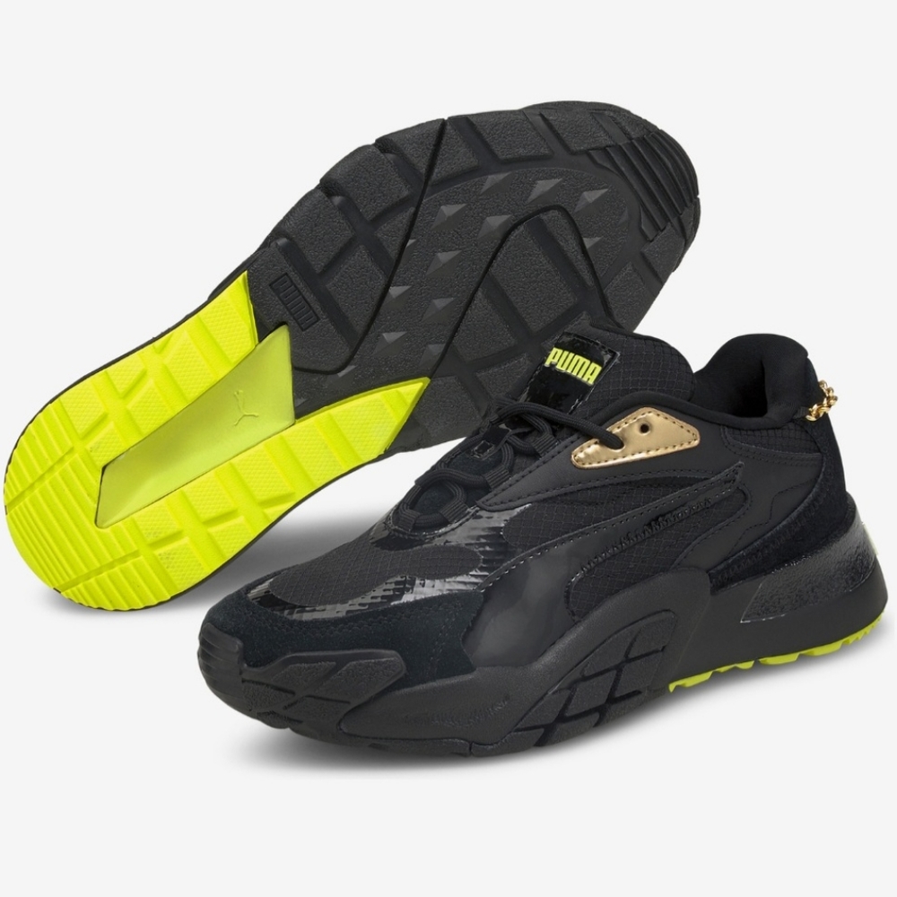 Hedra Dark Dreams Puma- Size 9